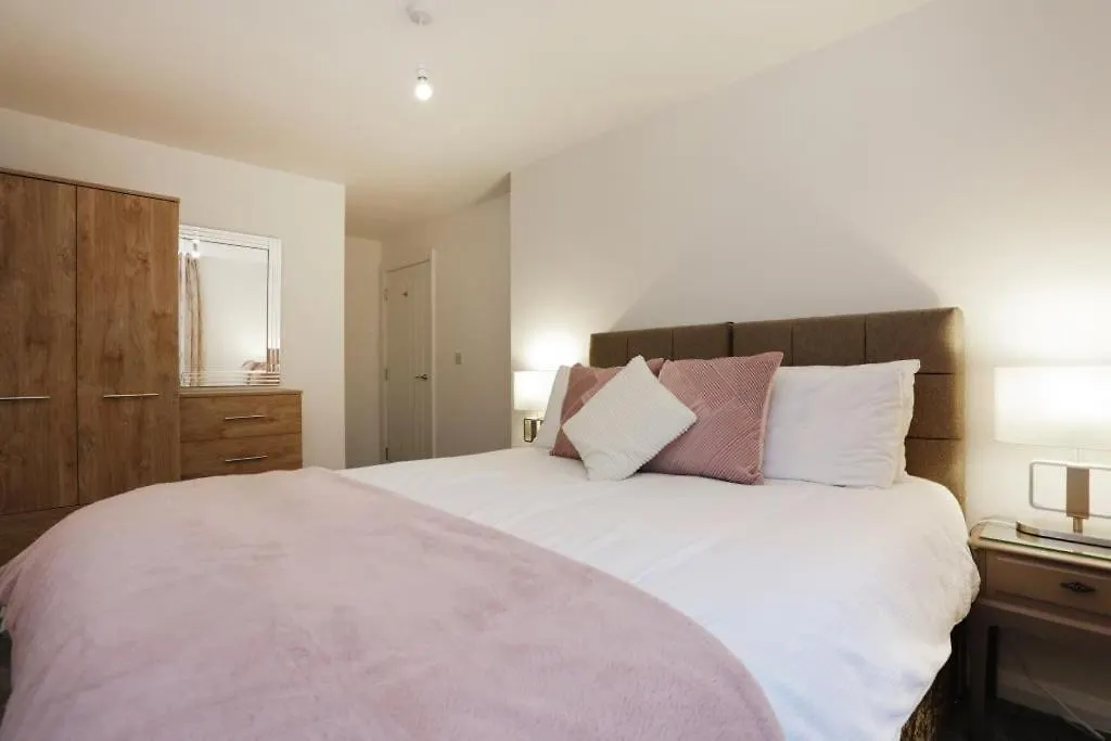 Bournecoast: Modern Flat Close To Beaches - Fm8387 Bournemouth Apartment