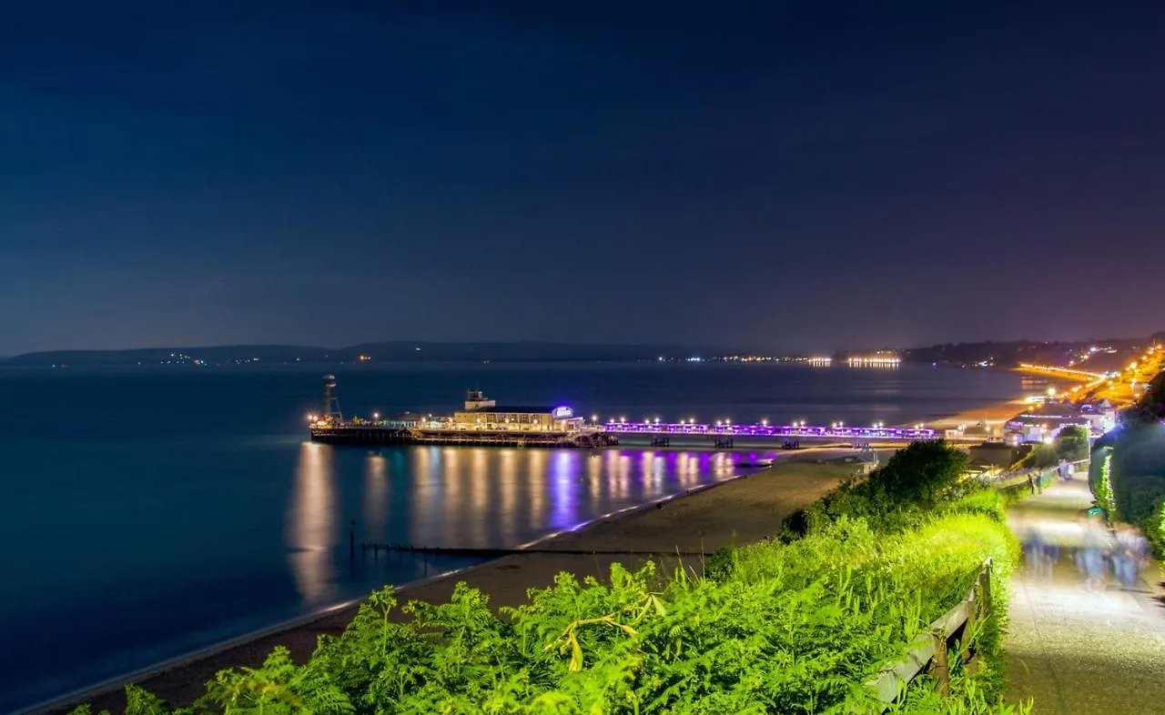 Apartamento Bournecoast: Modern Flat Close To Beaches - Fm8387 Bournemouth